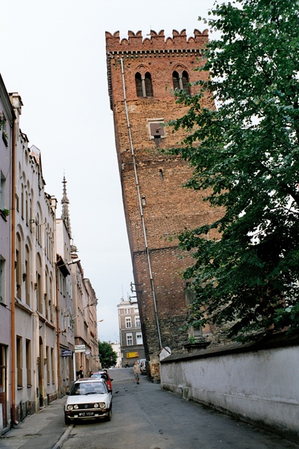 krzywa wieża w Ząbkowicach Śląskich